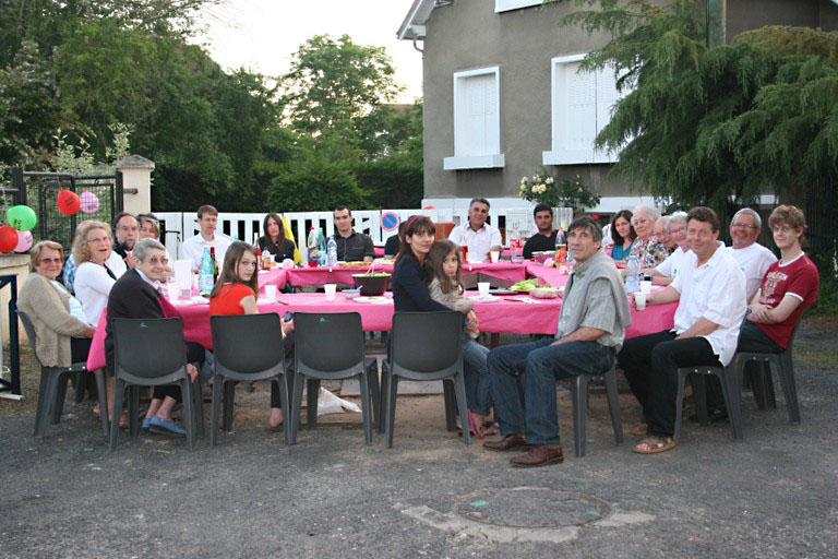 fete_voisins_2012_09.jpg, janv. 2013 fete_voisins_2012_09.jpg